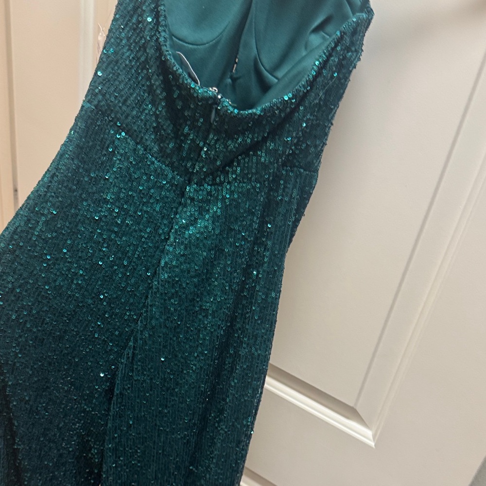 Emerald sequin Halter Jumpsuit - Picture 5 of 5
